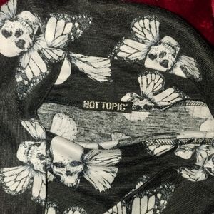 Hot Topic Skull skirt